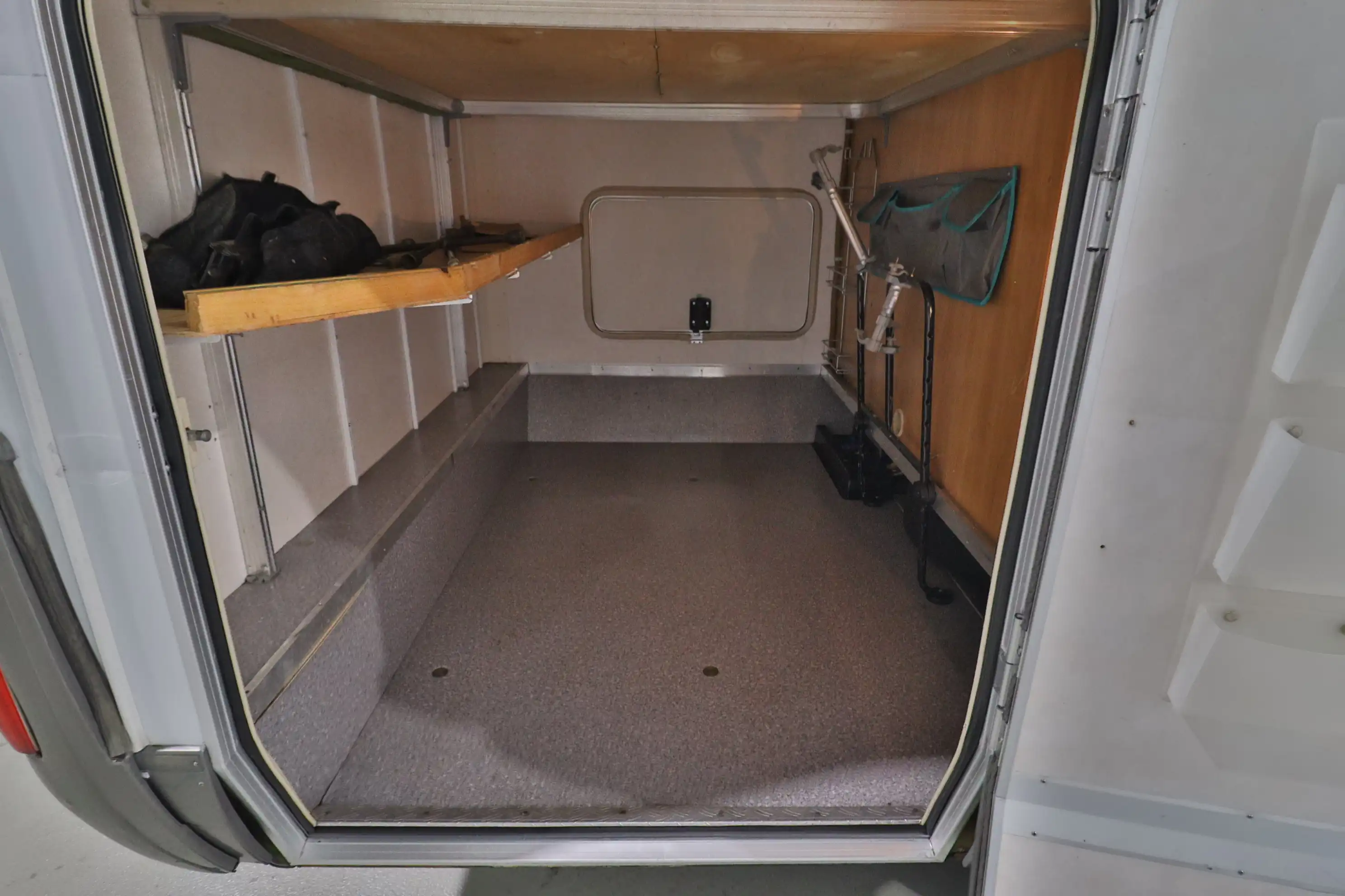 HYMER-ERIBA B 694 G - Ansicht 6